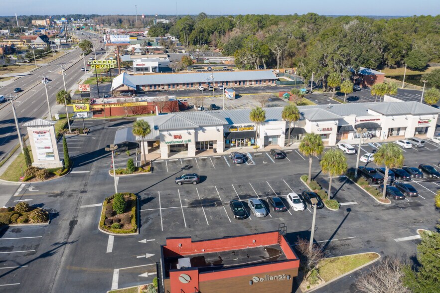 More Photos Of 2941 W Us-90, Lake City Unknown For Lease