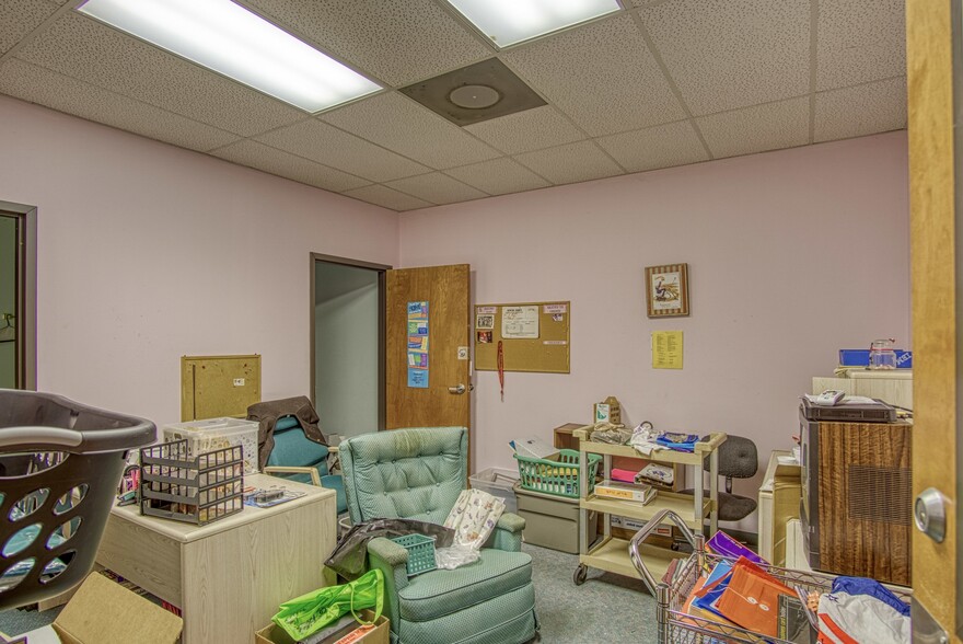 More Photos Of 3174 Salem Rd SE, Conyers Flex For Sale