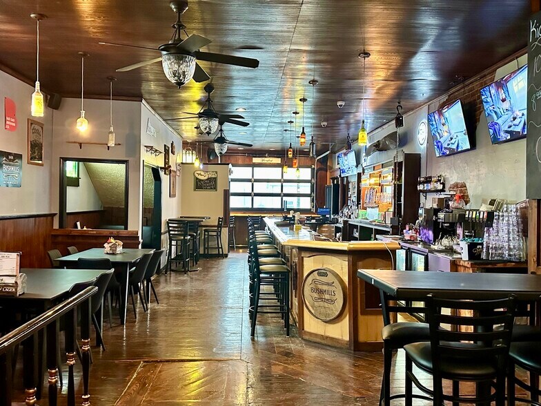 More Photos Of 202 S Broadway, Peru Storefront Retail Residential For Sale