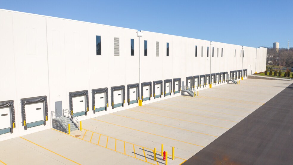 More Photos Of 50 Minnisink Ave S, Sayreville Unknown For Lease