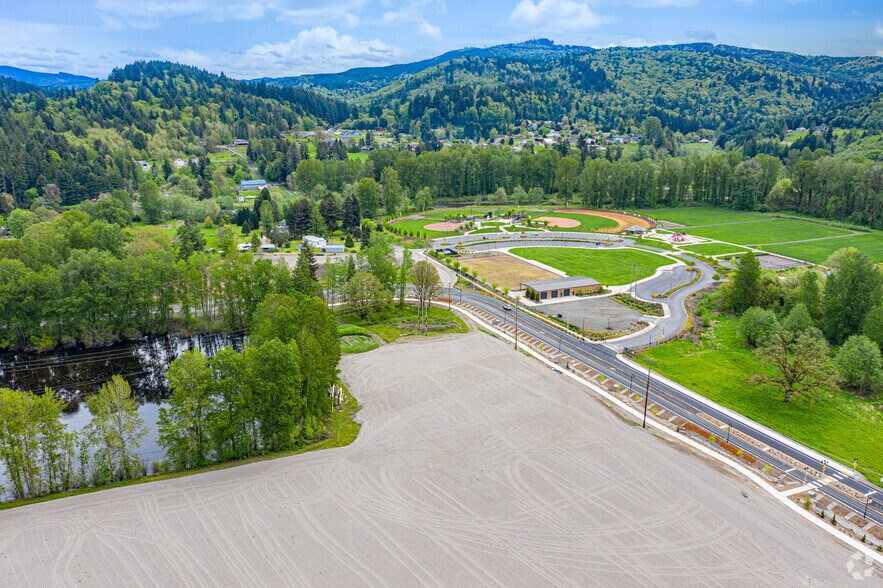 More Photos Of 114 Kalama River Rd, Kalama Land For Lease