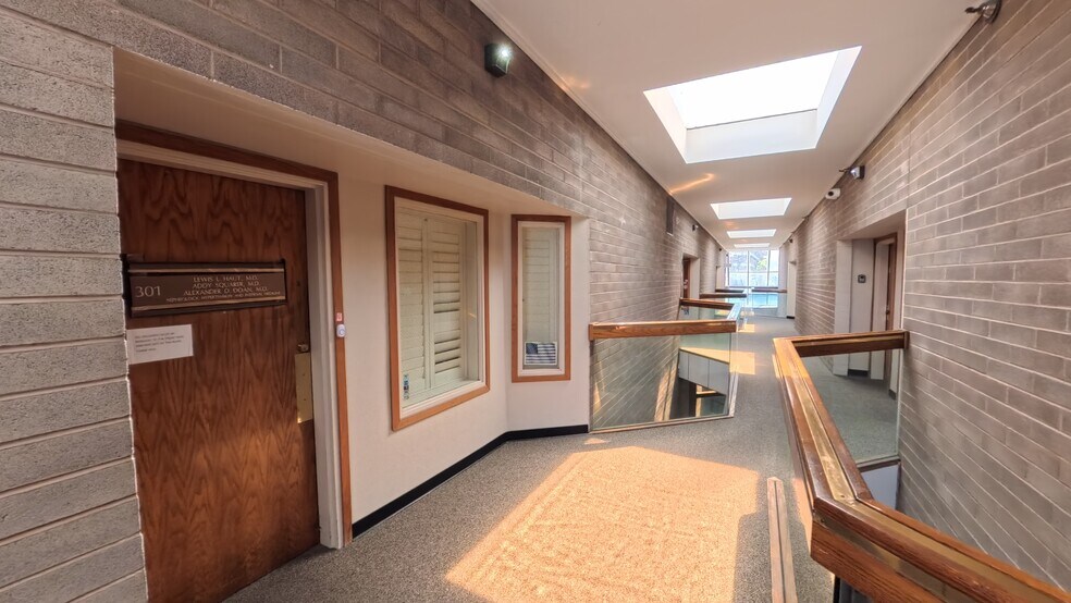More Photos Of 2039 Forest Ave, San Jose Medical For Sale