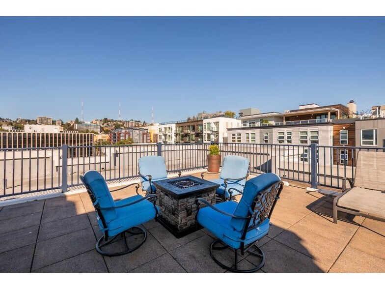 More Photos Of 315 1st Ave W, Seattle Apartments For Lease