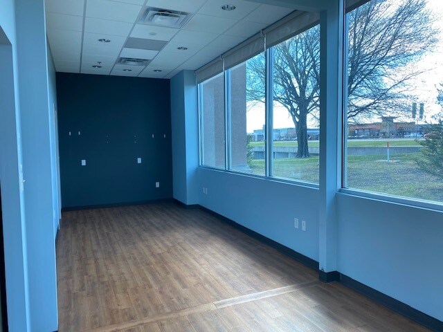 More Photos Of 5200 McDermott Rd, Plano Storefront Retail Office For Lease