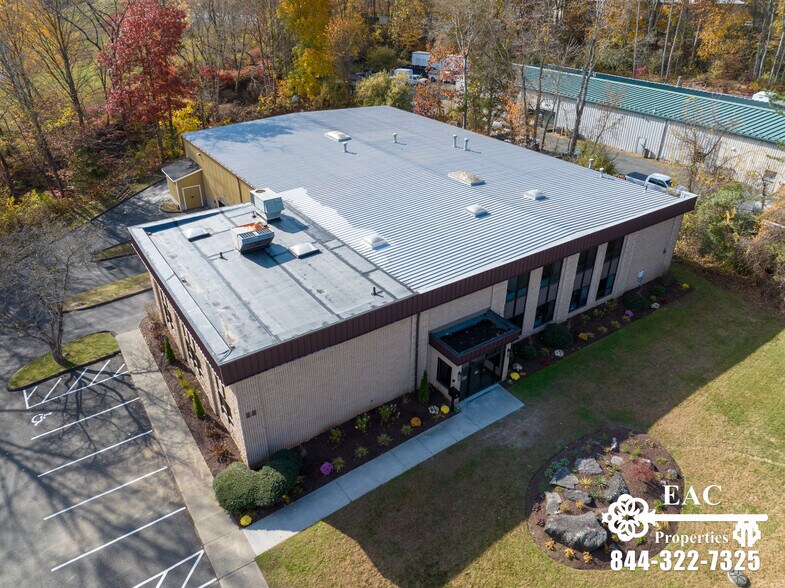 Primary Photo Of 22 Commerce Rd, Newtown Light Manufacturing For Lease