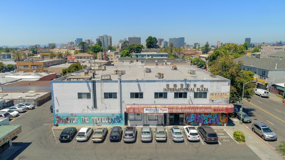 More Photos Of 821-839 International Blvd, Oakland General Retail For Sale