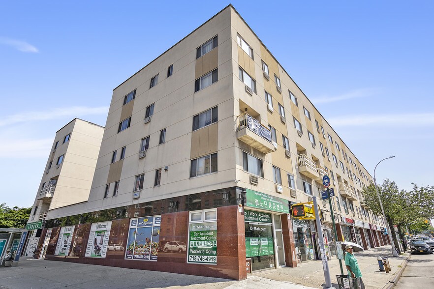 More Photos Of 150-01 Northern Blvd, Flushing Apartments For Lease