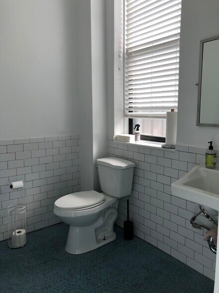 More Photos Of 663 Vanderbilt Ave, Brooklyn Storefront Retail Residential For Lease