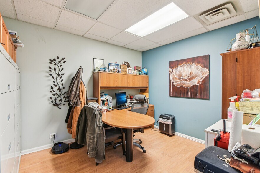 More Photos Of 4022 N Central Ave, Chicago Medical For Sale