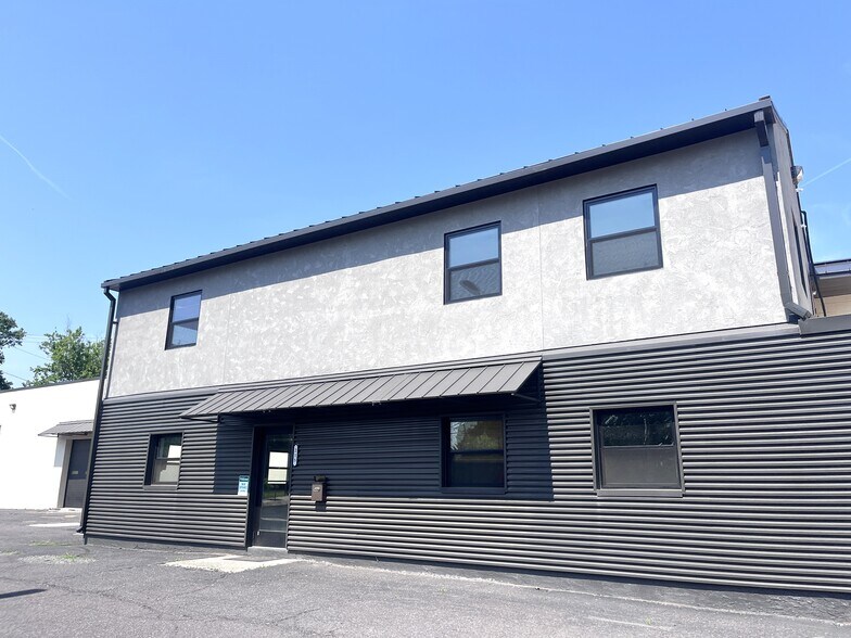 More Photos Of 215 S Washington St, Pottstown Manufacturing For Lease