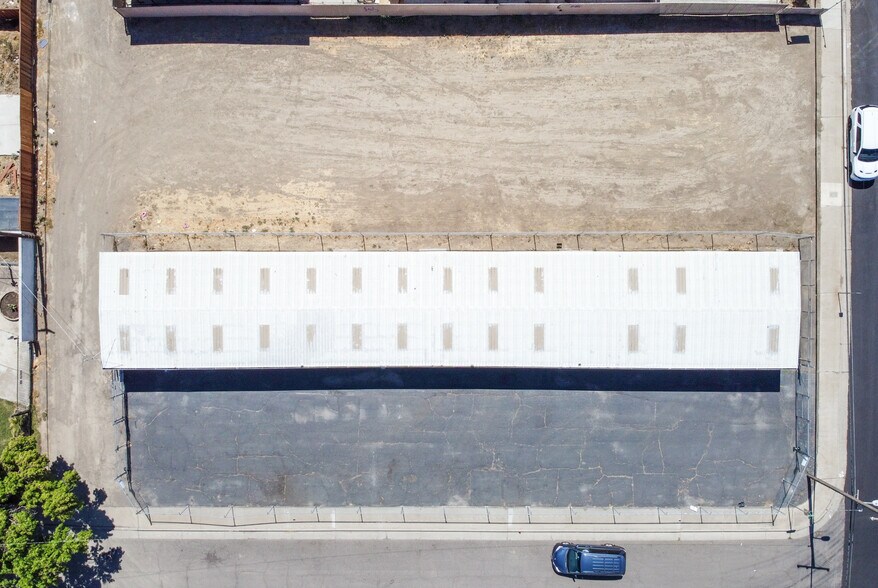 More Photos Of 906 G St, Los Banos Self Storage For Lease