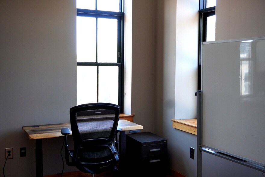 More Photos Of 1834 S Charles St, Baltimore Coworking Space