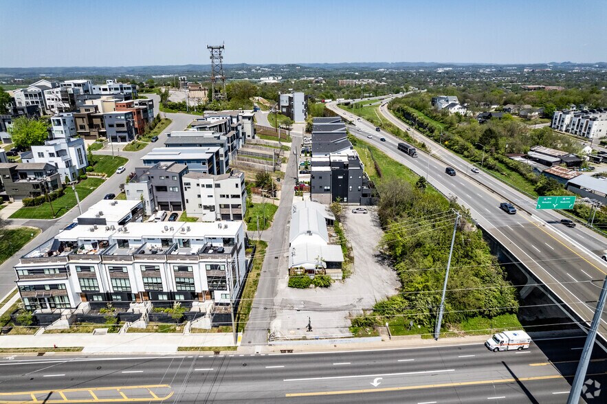 More Photos Of 3214 Charlotte Ave, Nashville General Retail For Sale