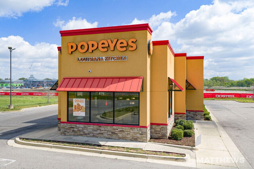 Primary Photo Of 876 N Eastern Blvd, Montgomery Fast Food For Sale