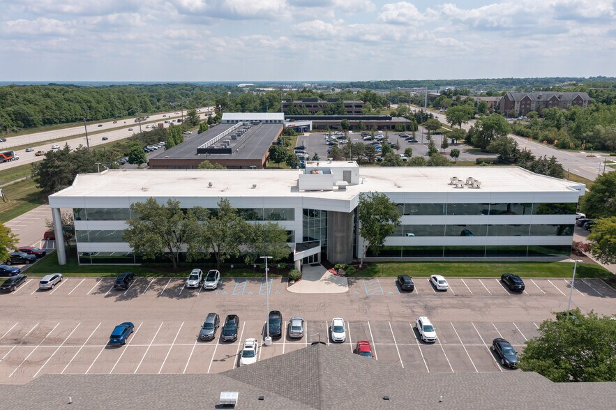 More Photos Of 21800 Haggerty Rd, Northville Office For Lease