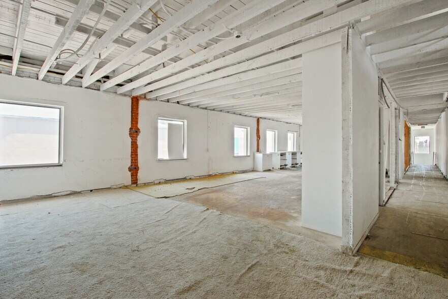 More Photos Of 10926 Main St, El Monte Storefront Retail Office For Sale