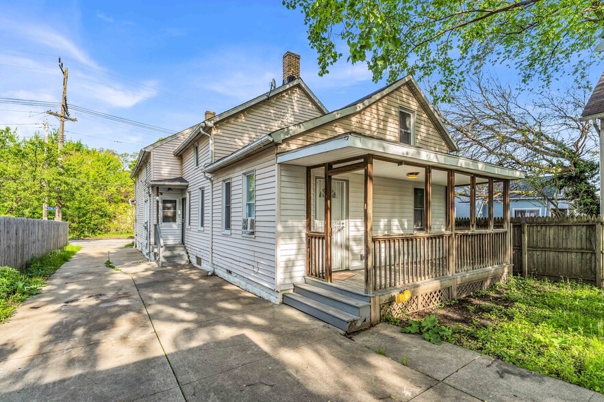 More Photos Of 3359 E 65th St, Cleveland Apartments For Sale