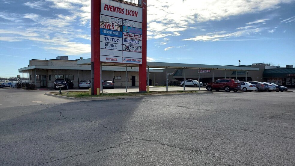 More Photos Of 8625 Camp Bowie West Blvd, Fort Worth Land For Lease