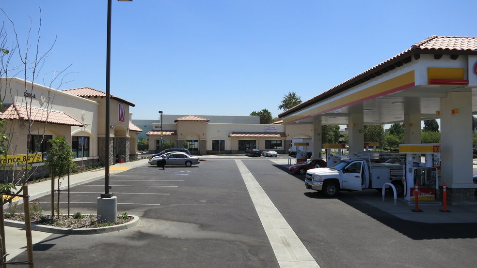 More Photos Of 5200 Rivergrade Rd, Irwindale Freestanding For Lease