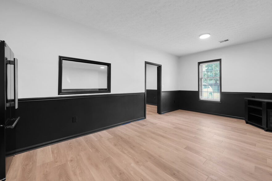 More Photos Of 214 Templin Ave, Bardstown Office Residential For Lease