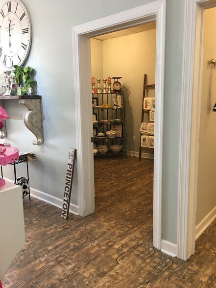 More Photos Of 3415 E Ash St, Goldsboro Unknown For Lease