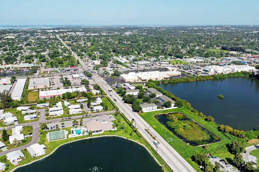 More Photos Of 1007 W 57th Ave W, Bradenton Apartments For Sale