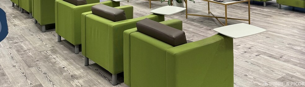 More Photos Of 2929 E Corona Rd, Tucson Light Distribution For Lease