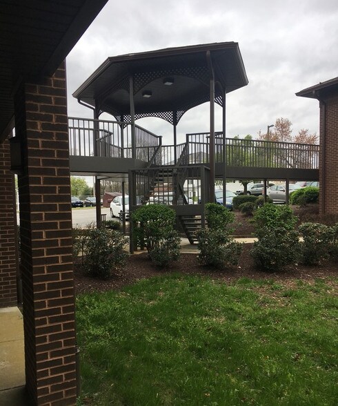 More Photos Of 3825 Leonardtown Rd, Waldorf Office For Lease