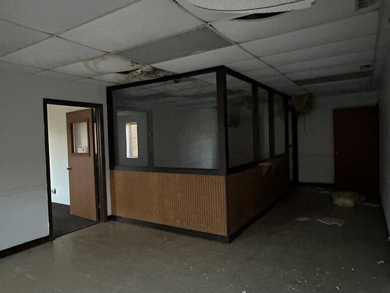 More Photos Of 12201 Lankford Hwy, Hallwood Industrial For Sale