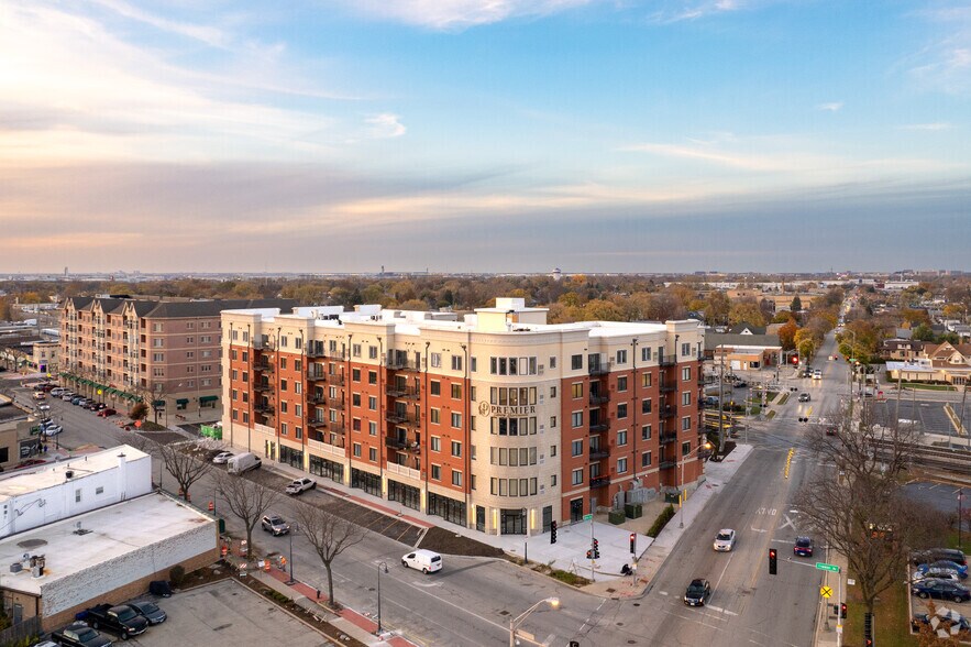 More Photos Of 9600 Franklin, Franklin Park Apartments For Lease