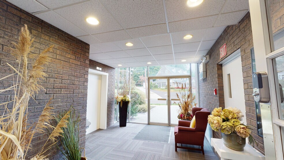 More Photos Of 1494 Old York Rd, Abington Township Medical For Sale