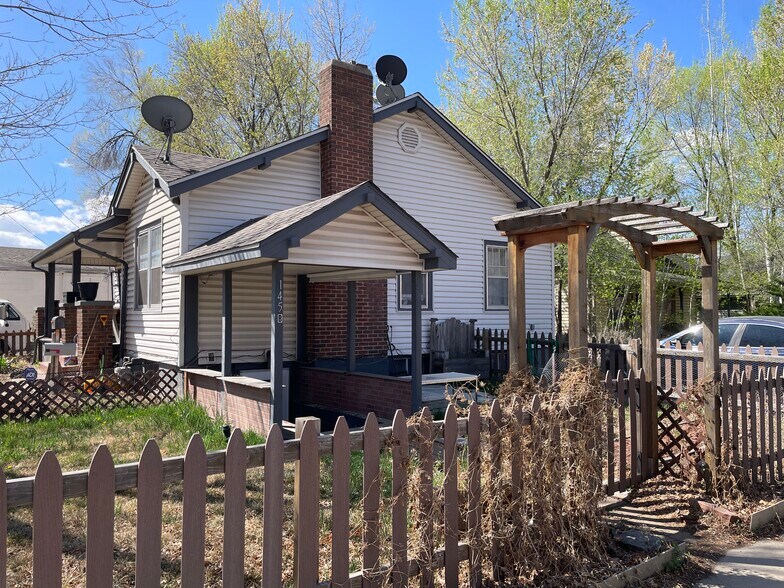 More Photos Of 135-145 Cleveland Ave, Loveland Warehouse For Sale