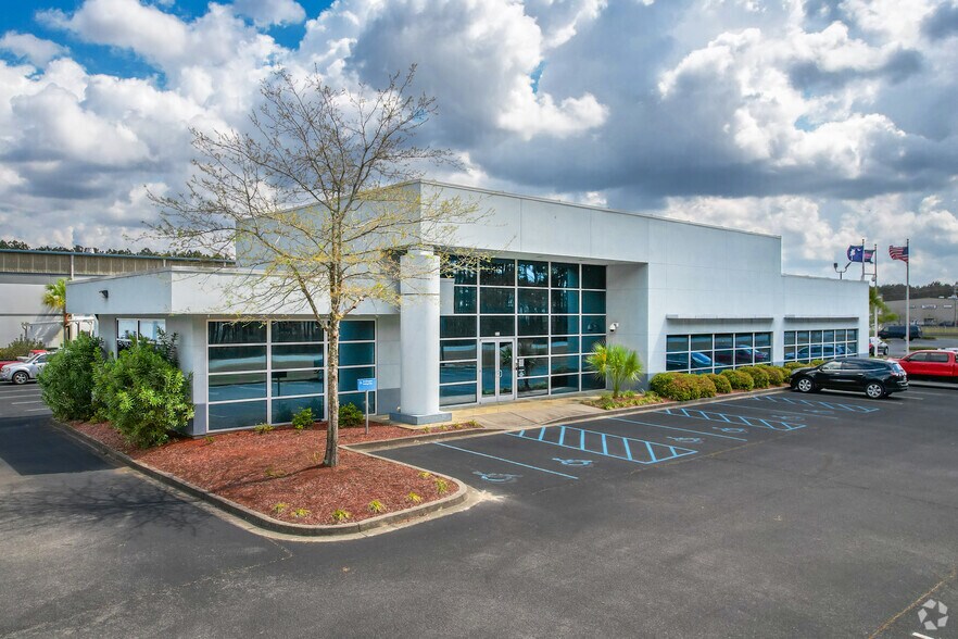 More Photos Of 175 McQueen Blvd, Summerville Manufacturing For Lease
