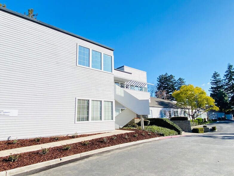 More Photos Of 1291-1295 Oakmead Pky, Sunnyvale Unknown For Lease