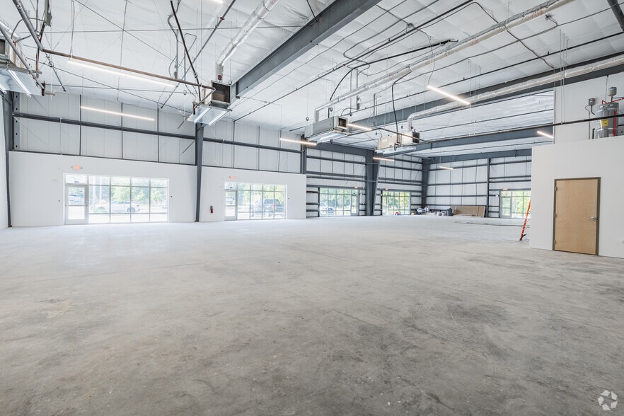 More Photos Of 5301 Indigo Fields Blvd, North Charleston Storefront For Lease