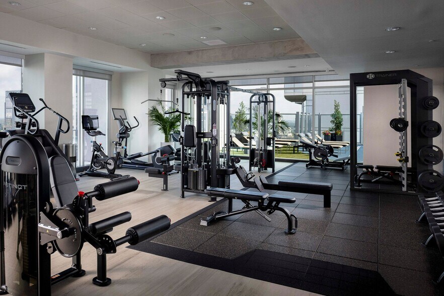 More Photos Of 2031 Westcreek Ln, Houston Apartments For Lease