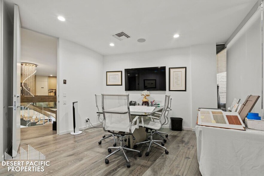 More Photos Of 72067 Highway 111, Rancho Mirage Loft Creative Space For Lease