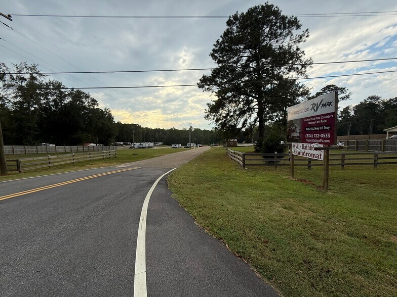 Primary Photo Of 2282 AL Highway 87, Troy Trailer Camper Park For Sale