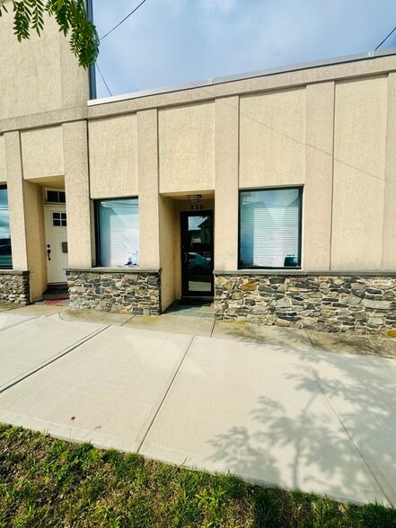 Primary Photo Of 238 Rockdale Ave, New Bedford Office For Lease