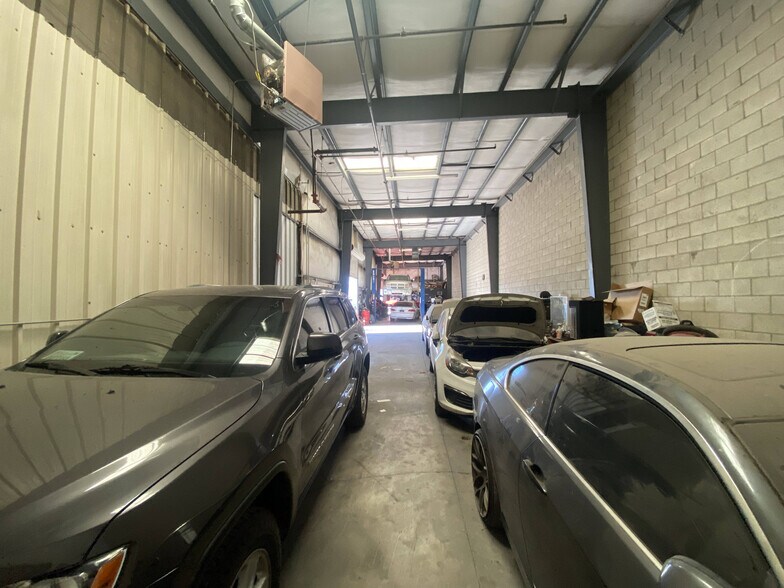 More Photos Of 11129 G Ave, Hesperia Service For Sale