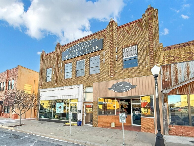 Primary Photo Of 114 W Broadway Ave, Elk City Storefront For Sale