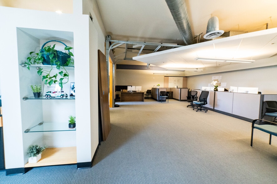 More Photos Of 1109 Oak Park Dr, Fort Collins Office For Lease