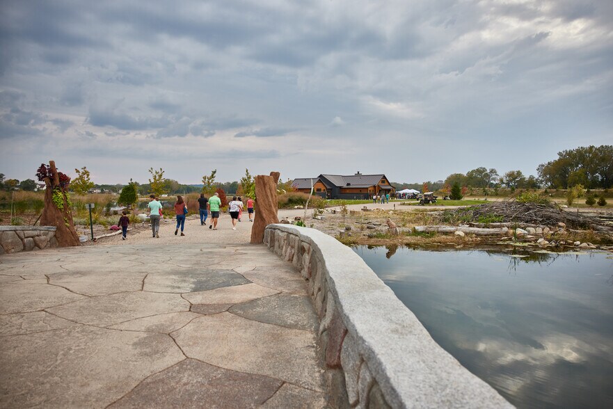 More Photos Of 1583 Spring Bay Rd, Spring Bay Hotel For Sale