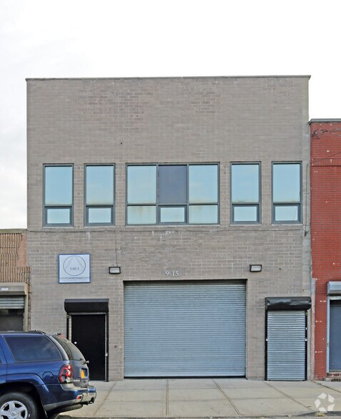 More Photos Of 9-15 38th Ave, Long Island City Warehouse For Sale