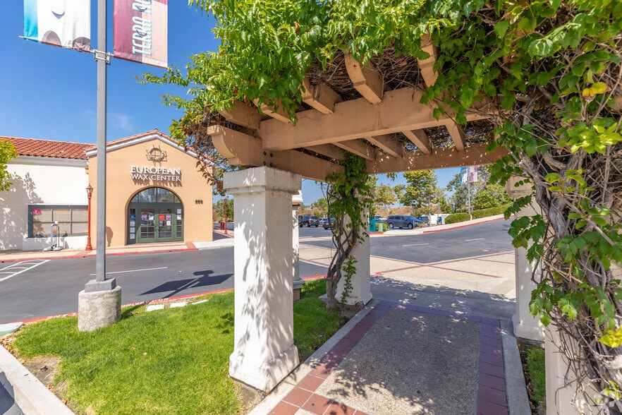 More Photos Of 390 E H St, Chula Vista Unknown For Lease