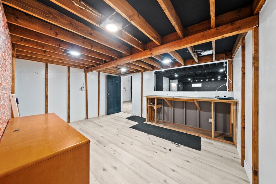 More Photos Of 6580 Federal Blvd, Lemon Grove Warehouse For Sale