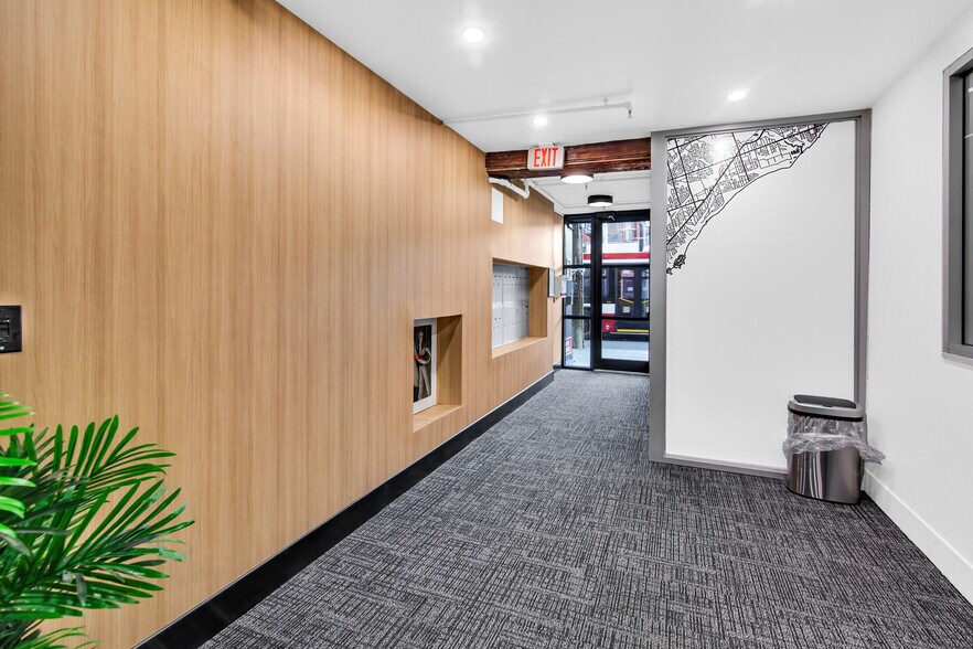 More Photos Of 639 Queen St W, Toronto Office For Lease