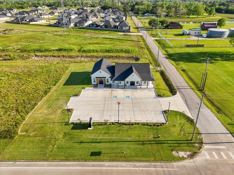 More Photos Of 12121 FM 1764 Rd, Santa Fe Office For Sale