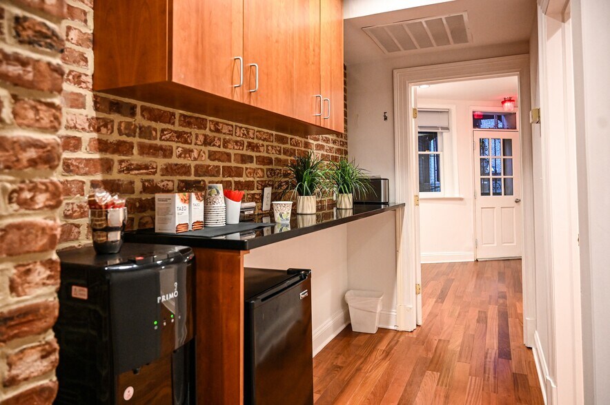 More Photos Of 1740 N St NW, Washington Loft Creative Space For Lease