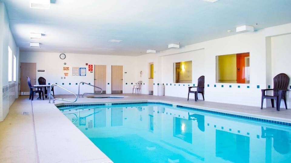 More Photos Of 2120 Summit Ct, Las Cruces Hotel For Sale